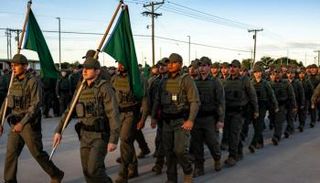 مجندون داخل أكاديمية حرس الحدود