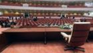 مفترق الطرق.. ضغوط أمريكية ترافق مفاوضات تشكيل حكومة العراق