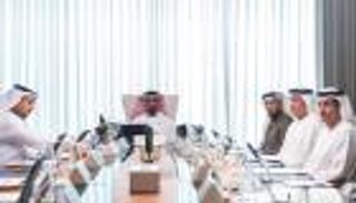 طحنون بن زايد يترأس اجتماع مجلس إدارة "القابضة" (ADQ)