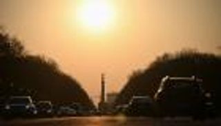 تخفيف حظر السيارات الحرارية.. تراجع أوروبي بلا أثر في البورصة