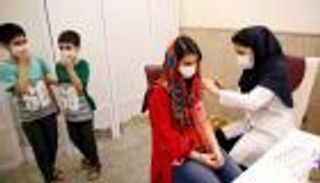 الإنفلونزا تضغط على النظام الصحي في إيران: أكثر من 110 وفيات ومعدلات إصابة تفوق حدّ الإنذار