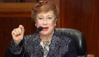 نوال الدجوي 