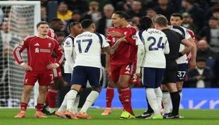 ليفربول وتوتنهام