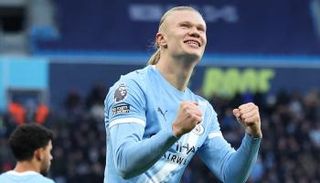 إيرلينغ هالاند مهاجم مانشستر سيتي