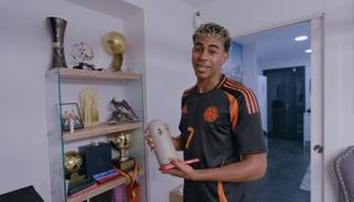 لامين يامال نجم برشلونة