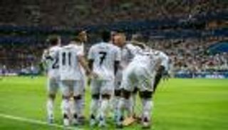 قبل نهاية 2025.. حل أزمة الجبهة اليمنى لريال مدريد