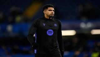 رونالد أراوخو مدافع برشلونة