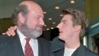 جريمة هزت هوليوود.. تفاصيل محاكمة نجل روب راينر بتهمة قتل والديه