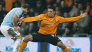 من ريال مدريد لأستون فيلا.. عمرو زكي يكشف سر فشله في أوروبا