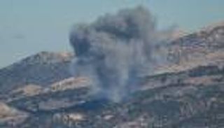 3 قتلى.. غارة إسرائيلية تستهدف عناصر بحزب الله جنوبي لبنان