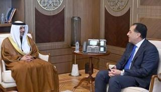 رئيس الوزراء المصري خلال استقباله سفير الإمارات