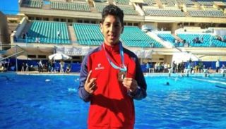 السباح يوسف عبدالملك