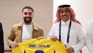 زيارة داني كارفاخال إلى قطر