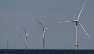 توربينات طاقة الرياح على سواحل ولاية ماساتشوستس الأمريكية