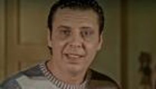 تأجيل عملية شق الحنجرة.. آخر تطورات الحالة الصحية للفنان طارق الأمير 