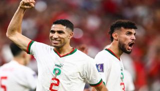 أشرف حكيمي نجم منتخب المغرب