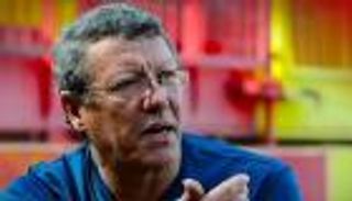 نجم الجزائر السابق لـ&laquo;العين الرياضية&raquo;:  رياض محرز خط أحمر.. والفيفا خذلنا في خيخون