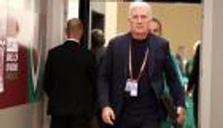 بعد ثلاثية السودان.. بيتكوفيتش يبعث برسائل لمحرز وبن ناصر وزيدان