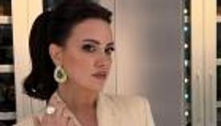 صور ريهام عبدالغفور &laquo;المزعجة&raquo; تدفع &laquo;المهن التمثيلية&raquo; لملاحقة المصورين