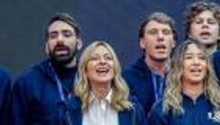 قرار ميلوني يفجر جدلًا.. إيطاليا تغيّر نشيدها الوطني