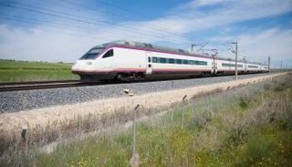  مشروع القطار الكهربائي السريع بين السعودية وقطر