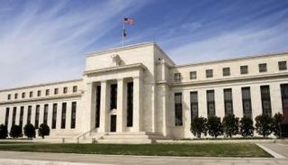 مجلس الاحتياطي الفيدرالي الأمريكي (البنك المركزي)