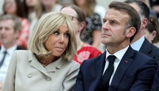 إيمانويل ماكرون وزوجته