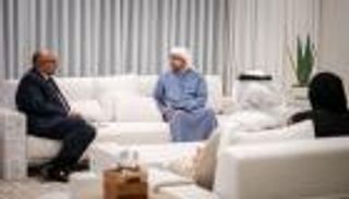 عبدالله بن زايد يبحث مع وزير خارجية تنزانيا تعزيز العلاقات