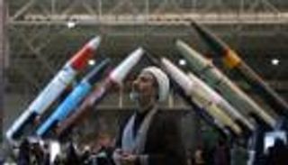 أمريكا وإيران والنووي.. من يفك شفرة الجمود؟