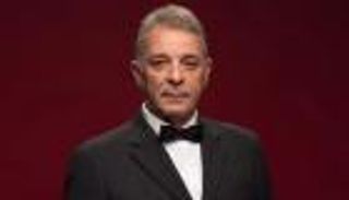 نقل الفنان محمود حميدة إلى المستشفى إثر وعكة صحية مفاجئة