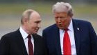 ترامب يستبق لقاء زيلينسكي باتصال &laquo;مثمر للغاية&raquo; مع بوتين