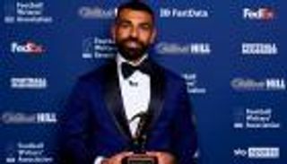 بين الملعب وخارجه.. كم بلغ دخل محمد صلاح في 2025؟