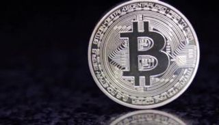 عملة بيتكوين - رويترز