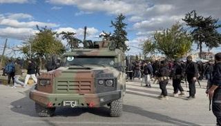 قوات من الأمن في اللاذقية