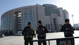 قاتل يتفادي مشاهدة تسجيل يوثق جريمته بتركيا