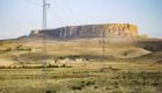 مائدة يوغرطة.. الحصن الطبيعي الذي يروي تاريخ الأجداد في شمال غربي تونس