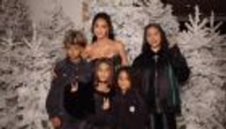 أثارت جدلا واسعا.. كيم كارداشيان تهدي أطفالها جراء في عيد الميلاد