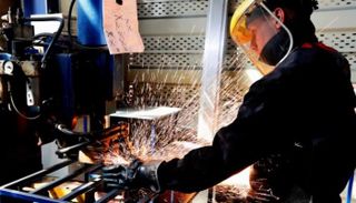 نشاط المصانع الروسية يتراجع