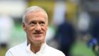 ديشامب يرشح مصر والمغرب للتتويج بكأس أمم أفريقيا 2025