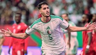 زين الدين بلعيد نجم منتخب الجزائر