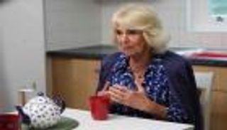 تجربة مؤلمة.. الملكة كاميلا تكشف عن تعرضها لاعتداء جنسي على متن قطار