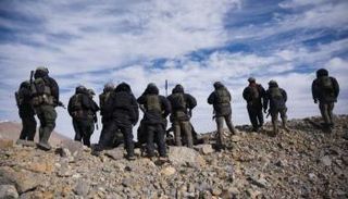 قوات إسرائيلية على جبل الشيخ في سوريا