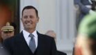 زيارة مبعوث ترامب.. فنزويلا تفرج عن 6 معتقلين أمريكيين