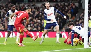 موعد مباراة ليفربول وتوتنهام