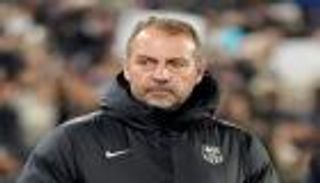 «هذه طريقتهم».. رسالة لاذعة من فليك إلى ريال مدريد