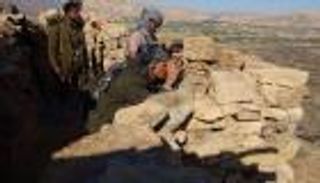 كهوف القاعدة في أبين اليمنية تحت ضربات القوات الجنوبية