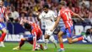 القنوات الناقلة لمباراة ريال مدريد وأتلتيكو مدريد في الدوري الإسباني 2025