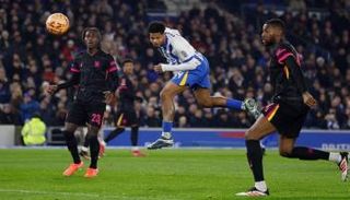 جانب من مباراة برايتون وتشيلسي في كأس الاتحاد الإنجليزي