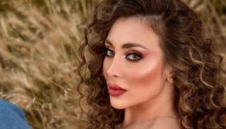 الممثلة السورية الشابة إنجي مراد