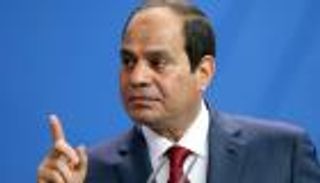 مصر تحذر من تعريض السلام للخطر وتستعد لطرح خطة إعمار غزة